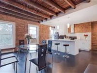 VERSATILE CLINTON HILL HOME