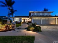 IMPRESSIVE HOME IN DESIRABLE MARYWOOD HILLS NEIGHBORHOOD