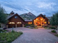 BEAUTIFUL TURNKEY SEVEN BEDROOM HOME