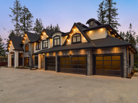 STUNNING ONE-ACRE HOME