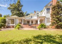 GORGEOUS AND HISTORIC ONE ACRE FARM